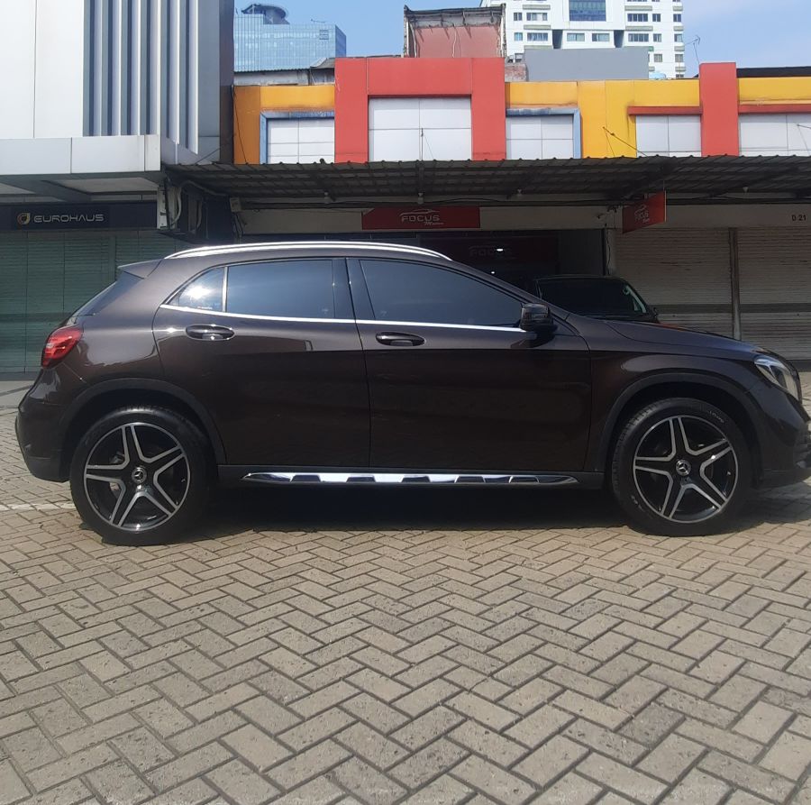 2020 Mercedes Benz GLA-Class 200 AMG Line 2020 Mercedes Benz GLA-Class 200 AMG Line