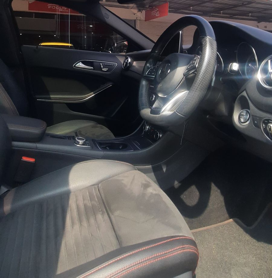 2020 Mercedes Benz GLA-Class 200 AMG Line 2020 Mercedes Benz GLA-Class 200 AMG Line