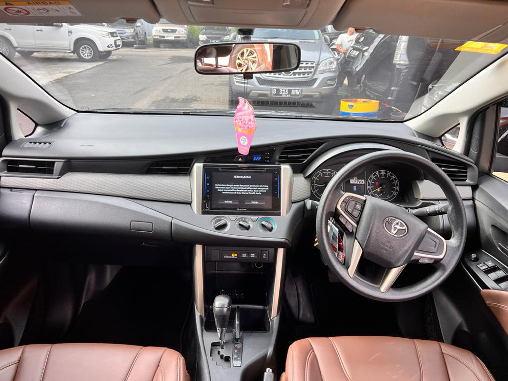 2021 Toyota Kijang Innova 2021 Toyota Kijang Innova