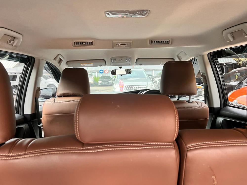 2021 Toyota Kijang Innova 2021 Toyota Kijang Innova