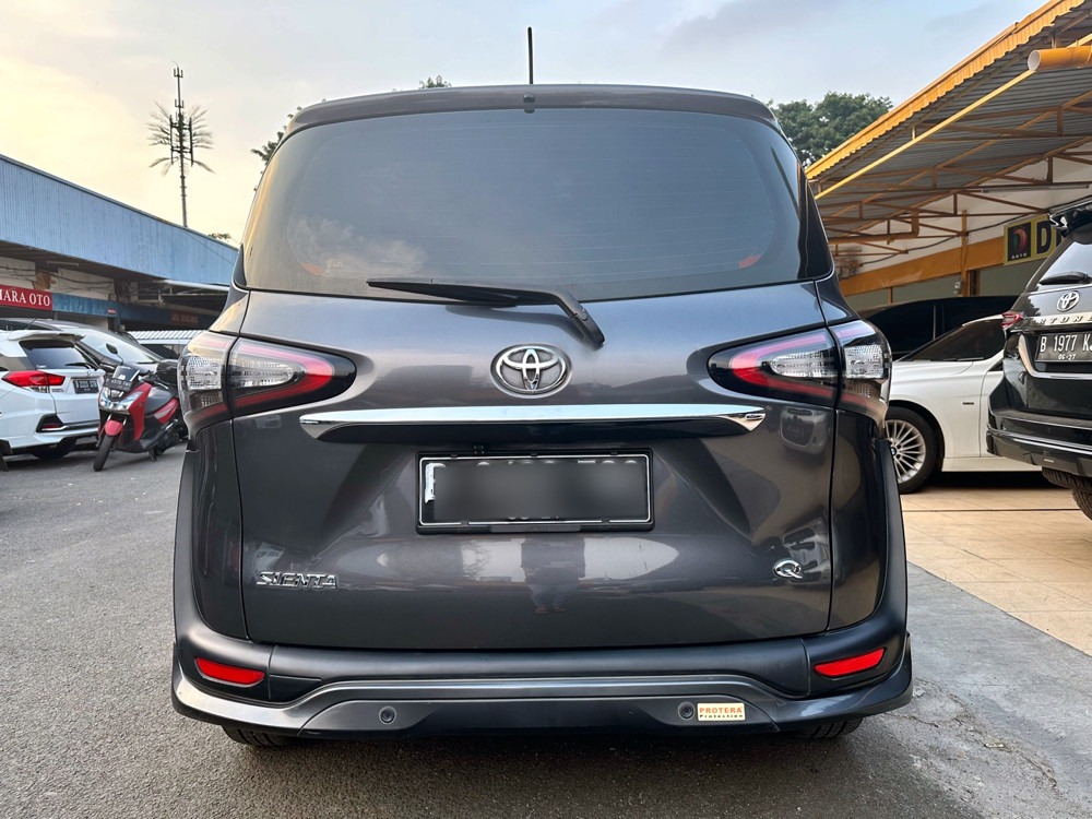 2017 Toyota Sienta 2017 Toyota Sienta