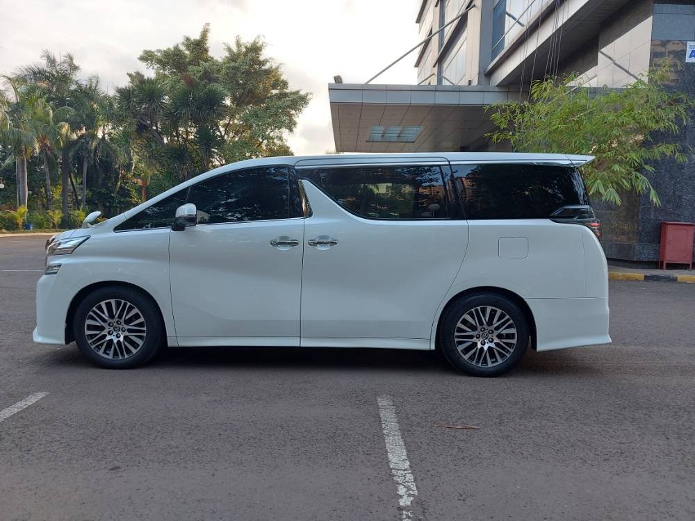 Used 2015 Toyota Vellfire 2.5L G AT Lux 2.5L G AT Lux for sale