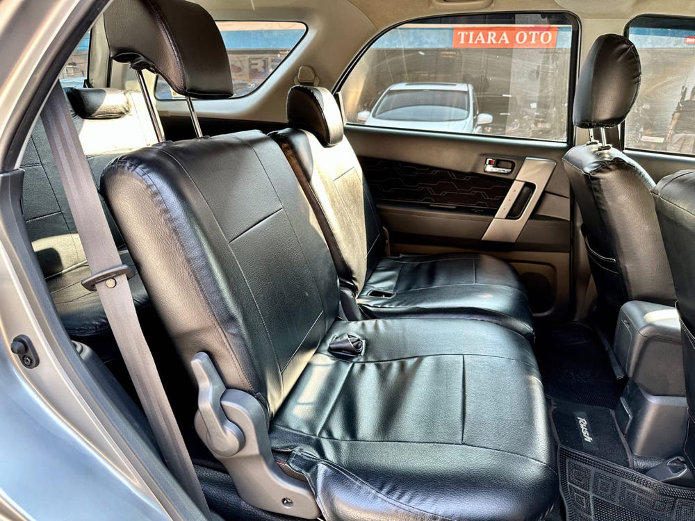 Dijual 2015 Toyota Rush S TRD 1.5L AT S TRD 1.5L AT Bekas