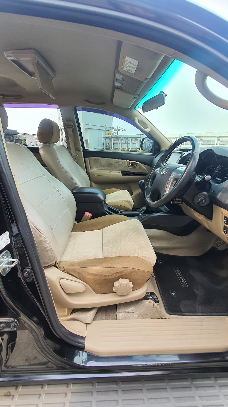 2015 Toyota Fortuner  2015 Toyota Fortuner