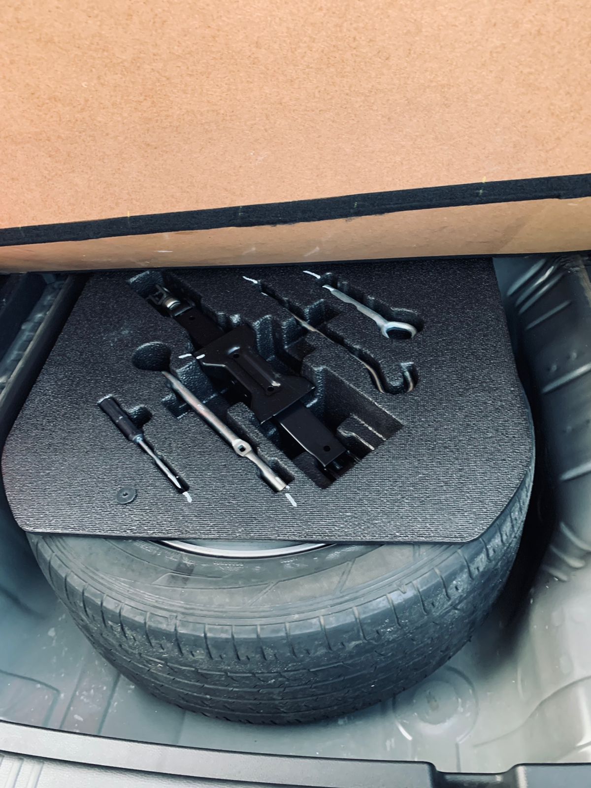 2018 Honda HRV  1.5 E AT 2018 Honda HRV  1.5 E AT