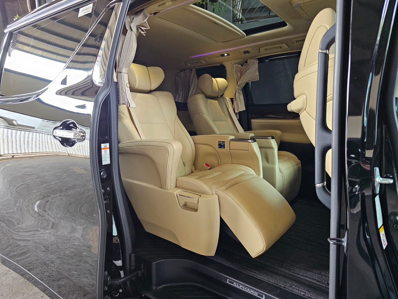 2019 Toyota Alphard 2019 Toyota Alphard