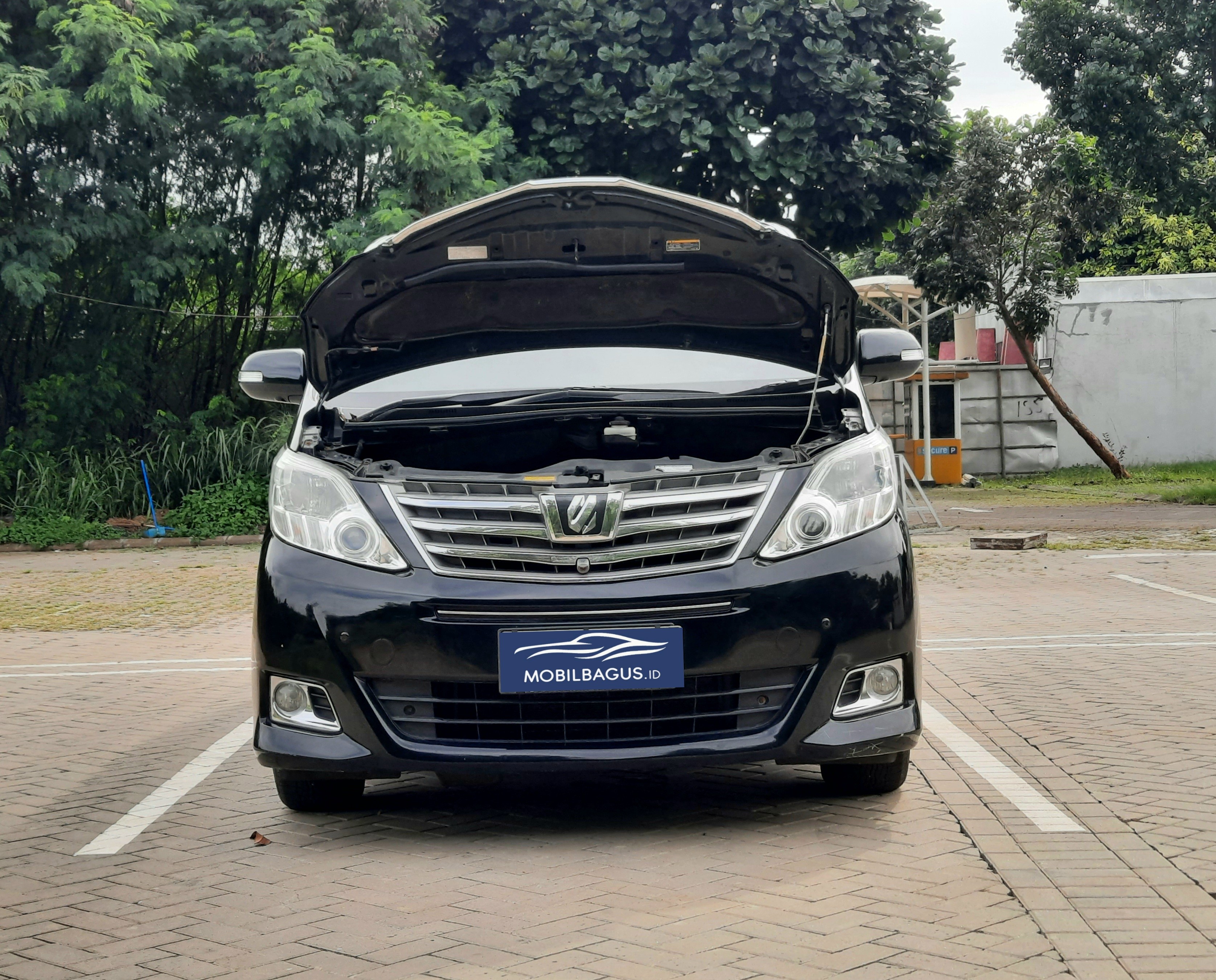 2012 Toyota Alphard  S 2.4 AT 2012 Toyota Alphard  S 2.4 AT
