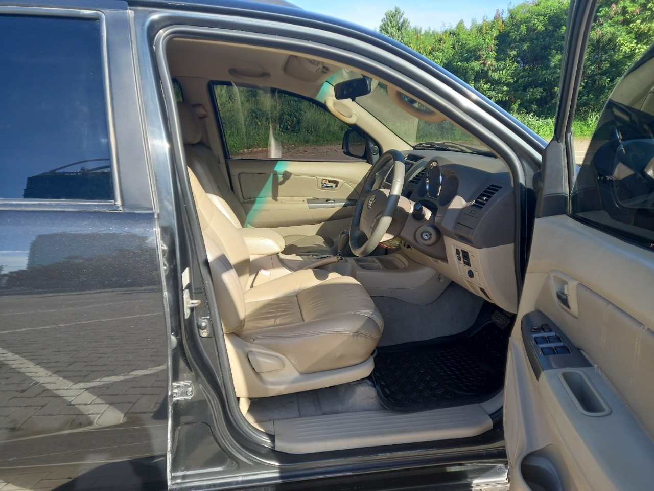 2005 Toyota Fortuner  2.7 G AT 2005 Toyota Fortuner  2.7 G AT