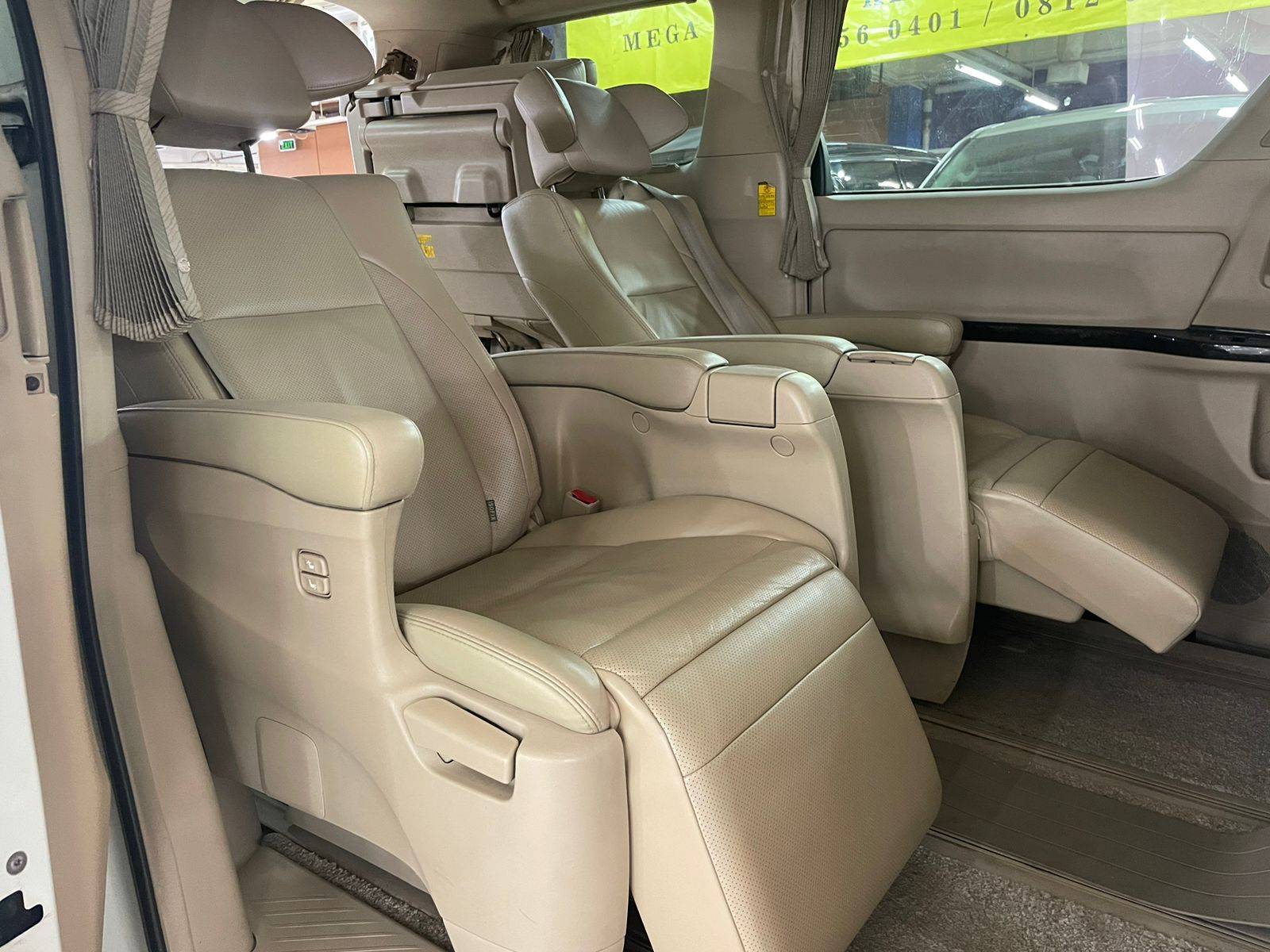 Beli mobil bekas
