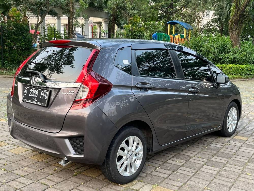 Dijual 2018 Honda Jazz  1.5 S AT 1.5 S AT Bekas