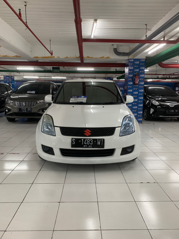 2010 Suzuki Swift Bekas 2010 Suzuki Swift Bekas