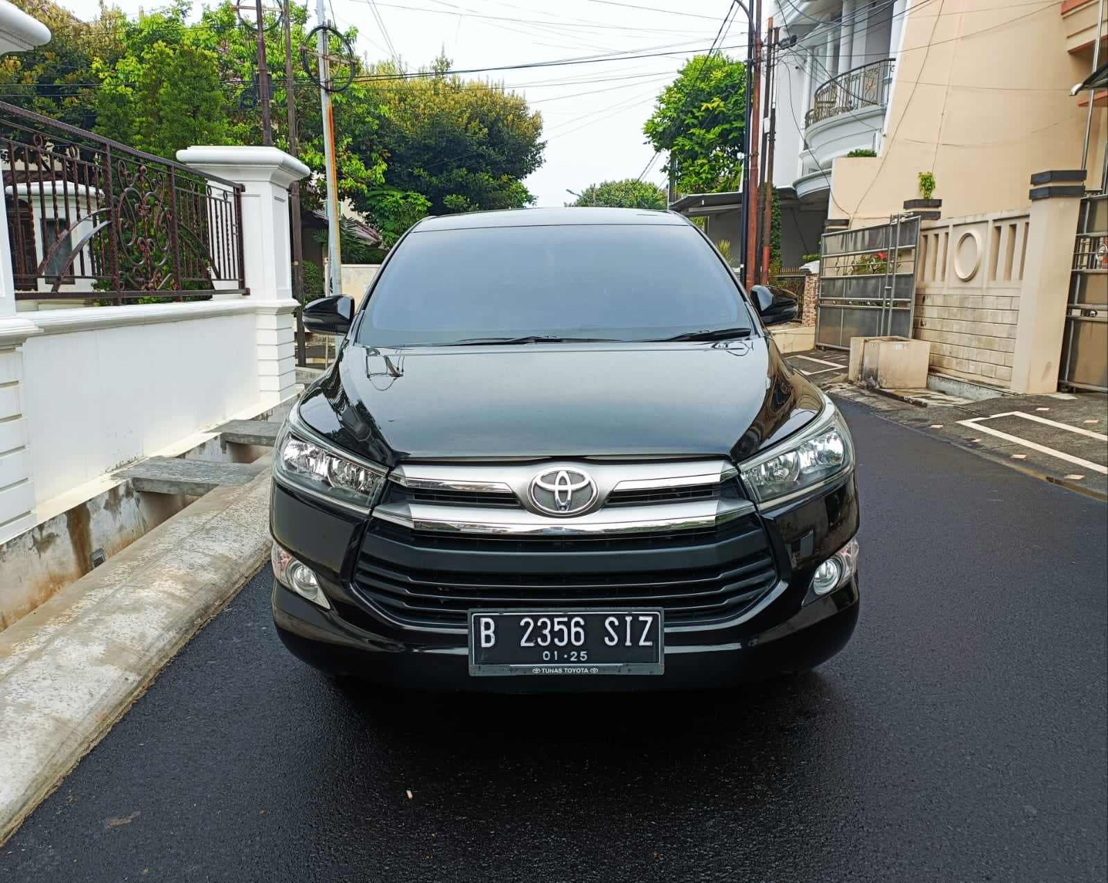 Second Hand 2020 Toyota Innova Second Hand 2020 Toyota Innova