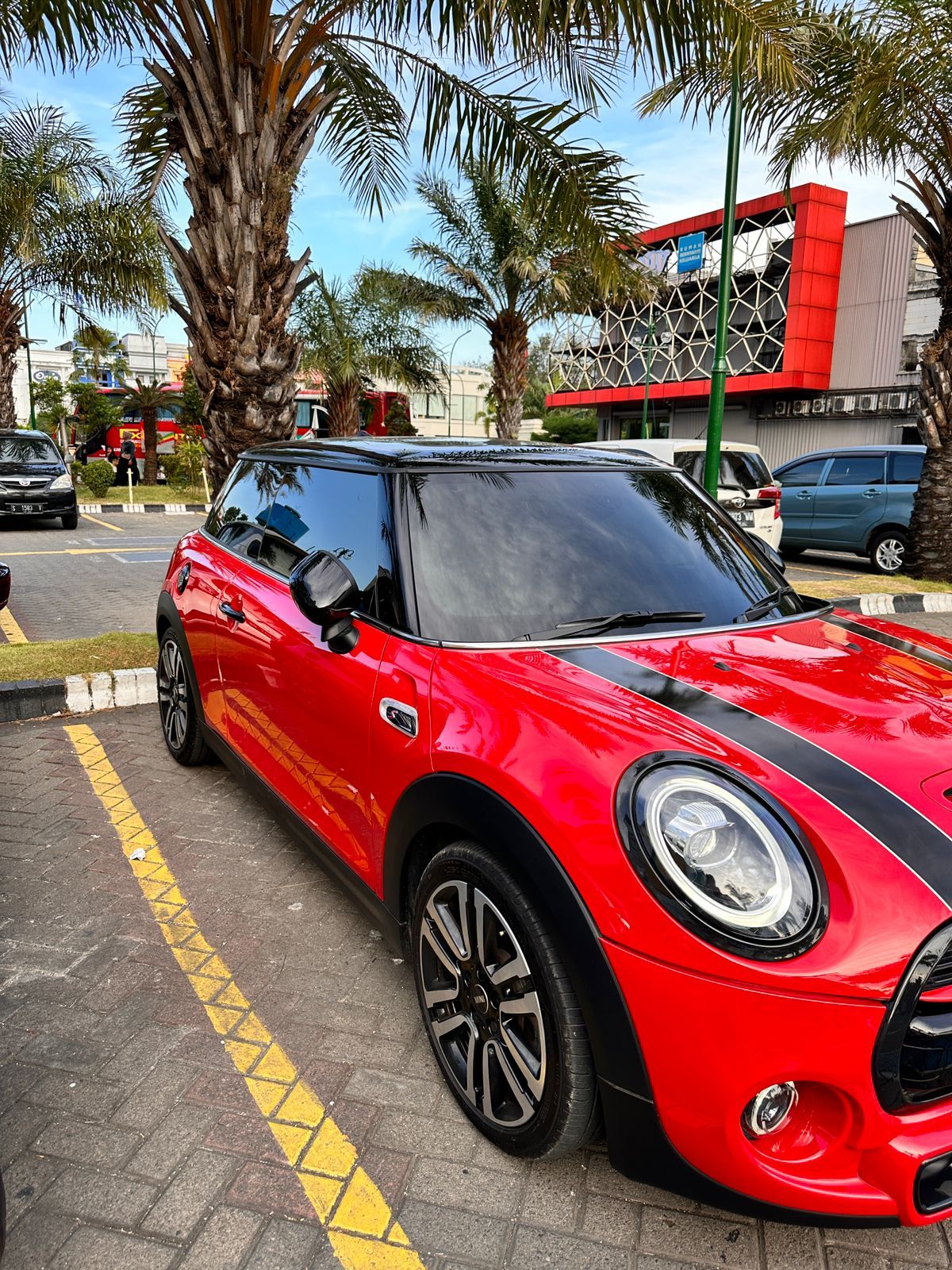 2020 MINI 3 Door 2020 MINI 3 Door