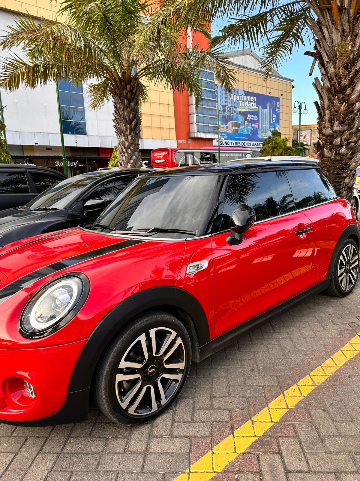 2020 MINI 3 Door 2020 MINI 3 Door