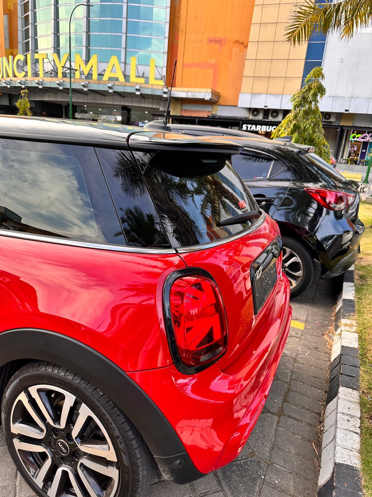 2020 MINI 3 Door 2020 MINI 3 Door