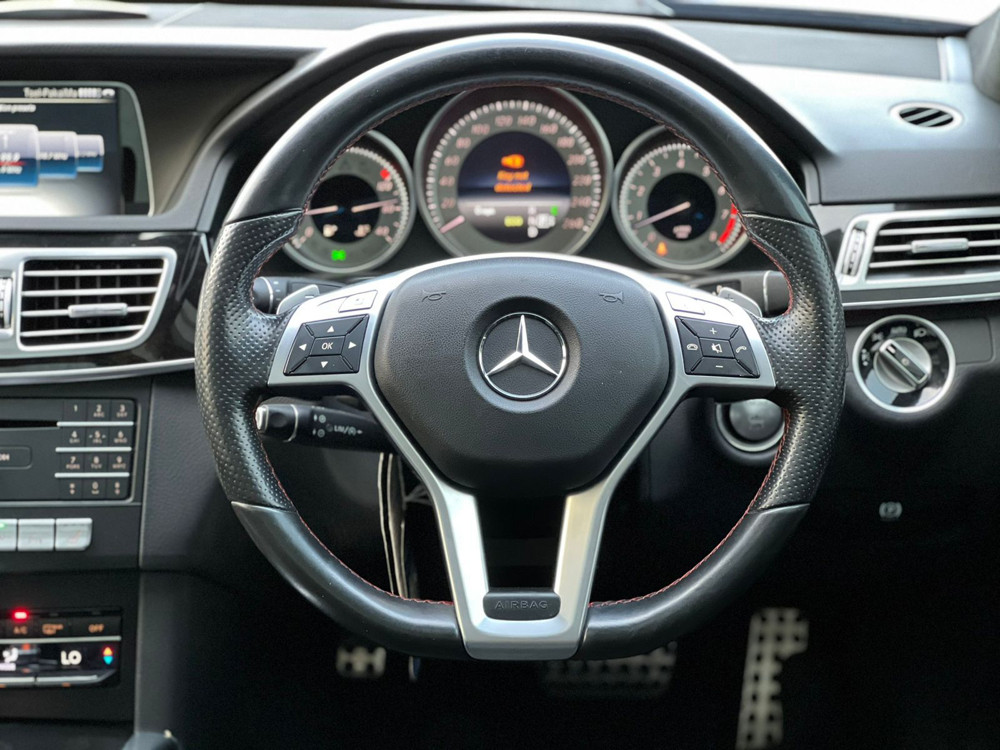 2015 Mercedes Benz E-Class  400 AMG DYNAMIC 2015 Mercedes Benz E-Class  400 AMG DYNAMIC