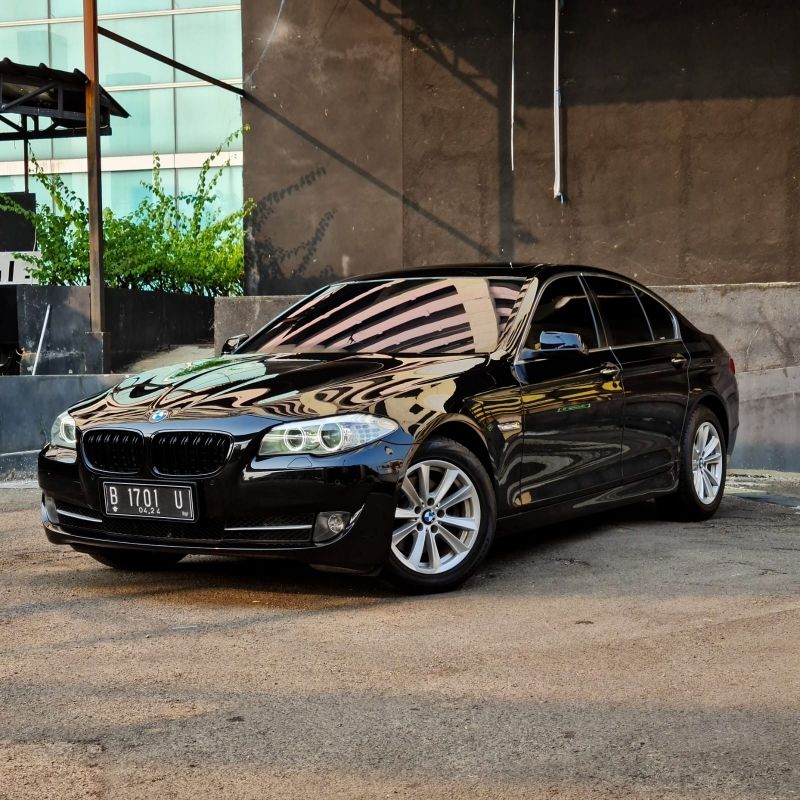 Used 2013 BMW 5 Series Sedan 520i Luxury 520i Luxury