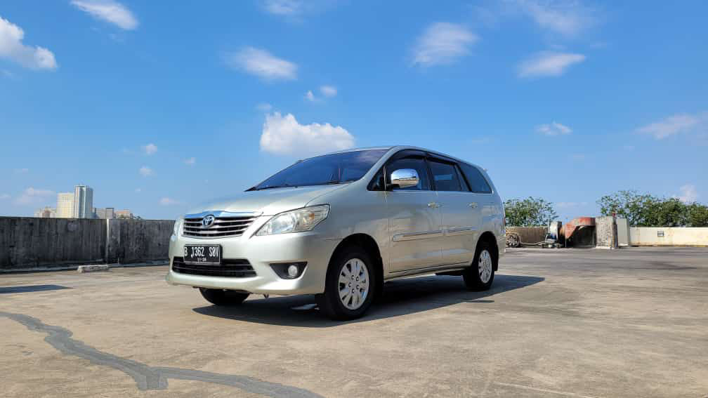 Second Hand 2011 Toyota Kijang Innova Second Hand 2011 Toyota Kijang Innova