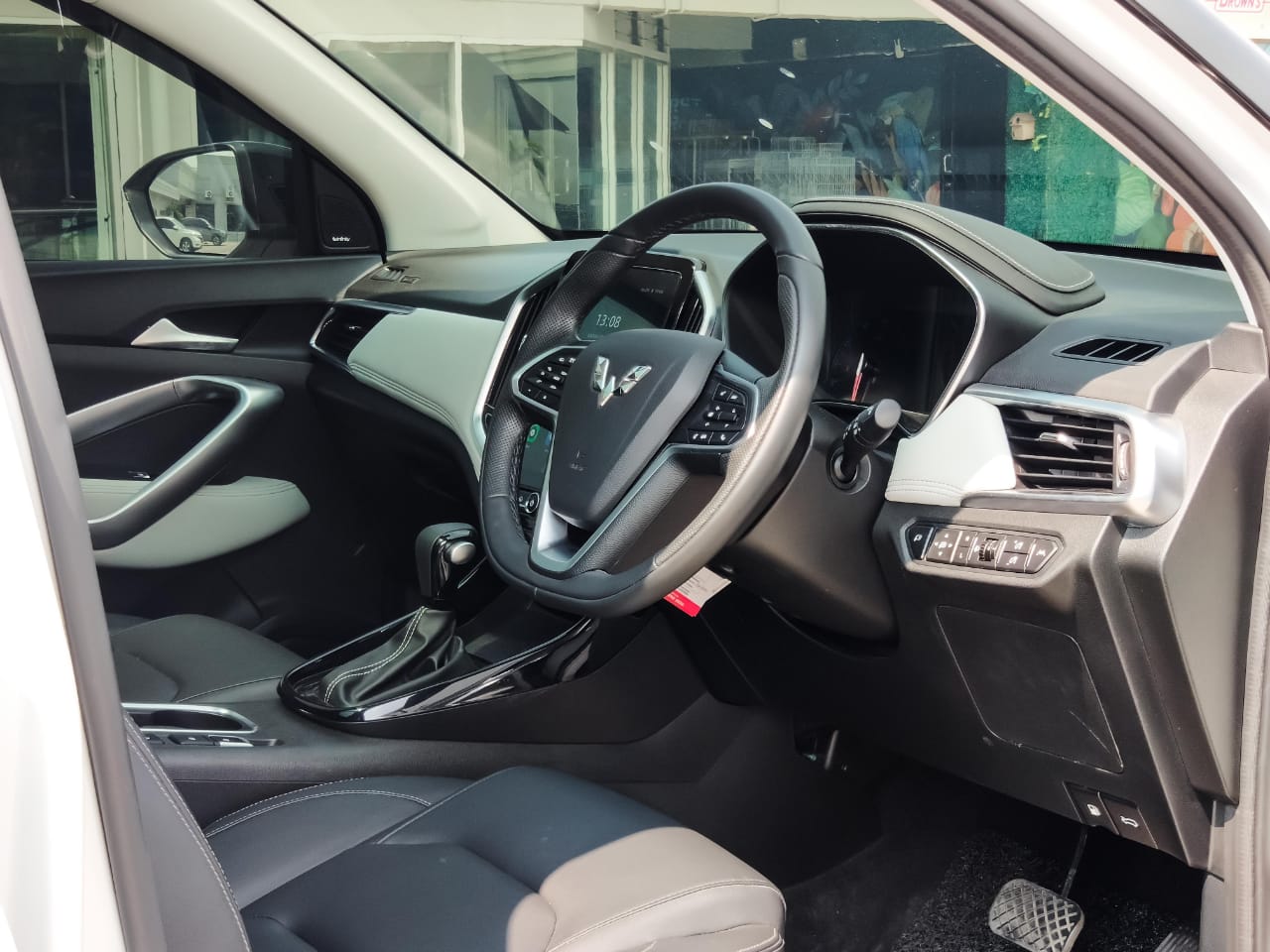 2022 Wuling Almaz RS 2022 Wuling Almaz RS