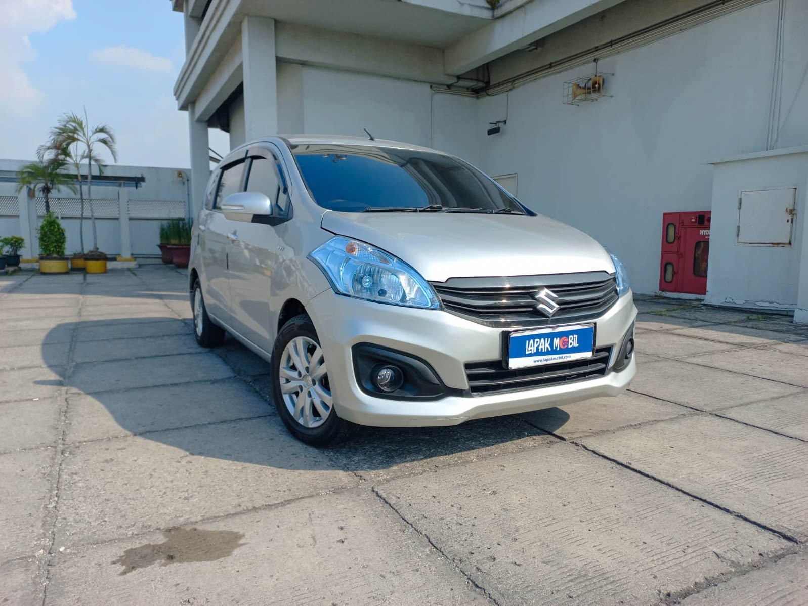 Second Hand 2016 Suzuki Ertiga Second Hand 2016 Suzuki Ertiga