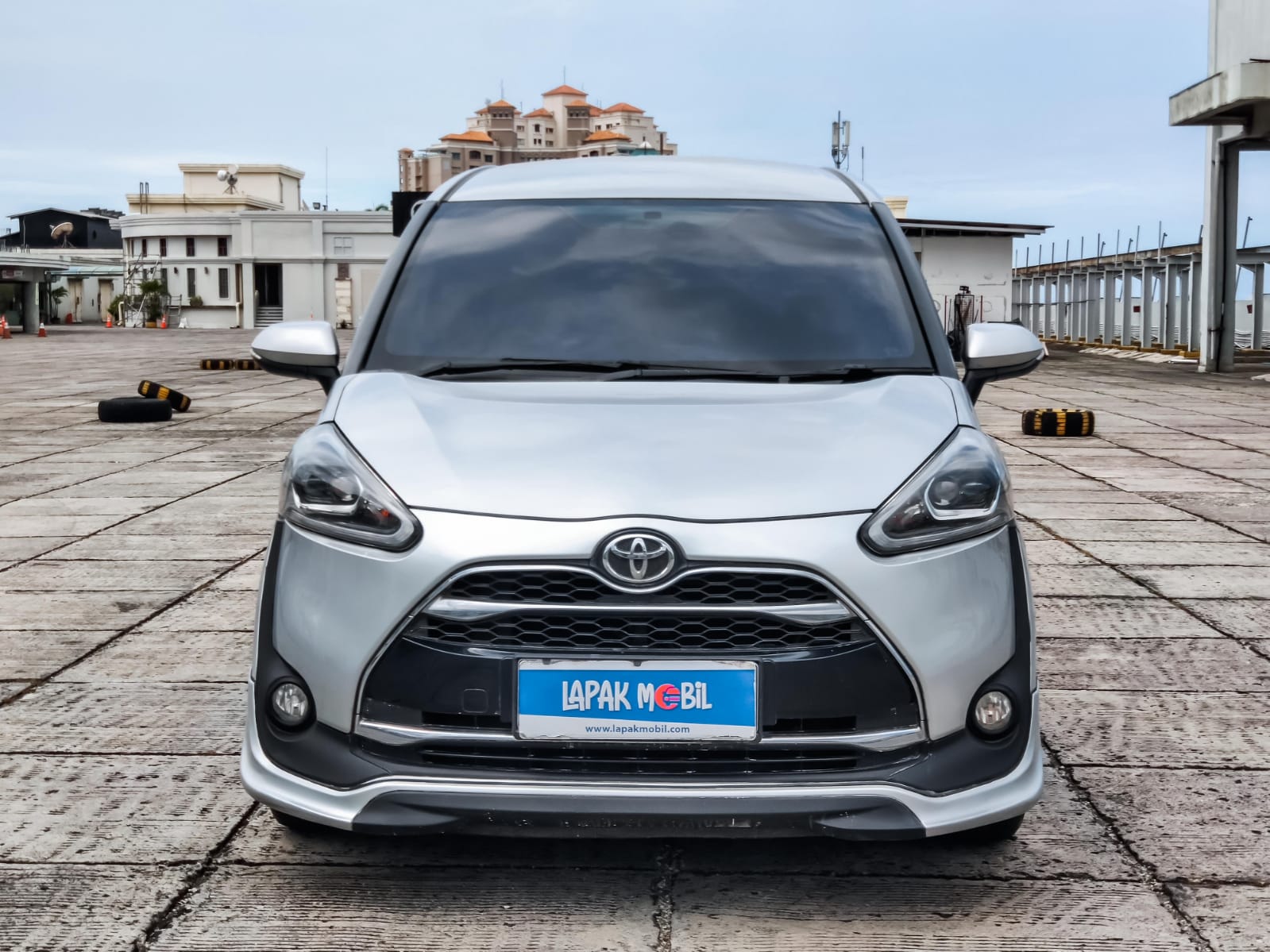 Second Hand 2017 Toyota Sienta Second Hand 2017 Toyota Sienta