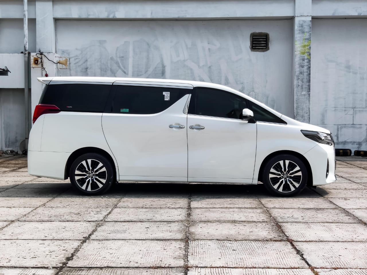 2020 Toyota Alphard 2020 Toyota Alphard