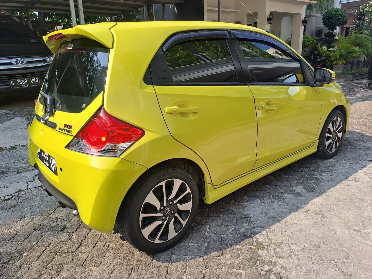 2016 Honda Brio IVTEC S 1.2L AT 2016 Honda Brio IVTEC S 1.2L AT