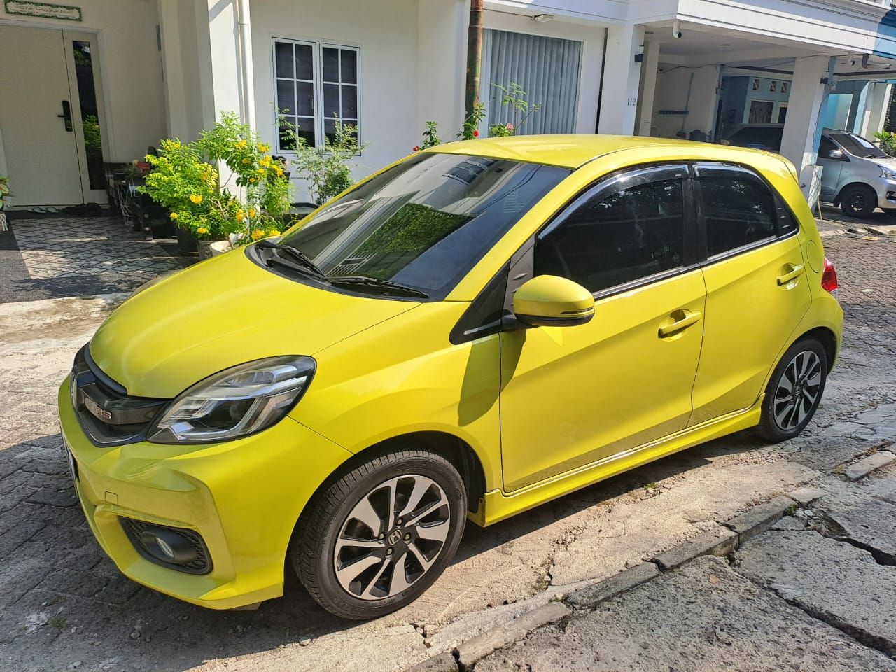 2016 Honda Brio IVTEC S 1.2L AT 2016 Honda Brio IVTEC S 1.2L AT