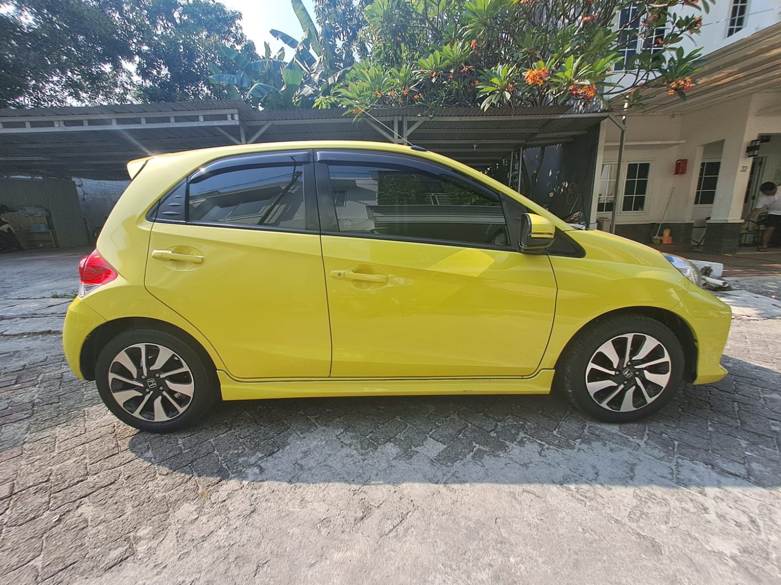 2016 Honda Brio IVTEC S 1.2L AT 2016 Honda Brio IVTEC S 1.2L AT