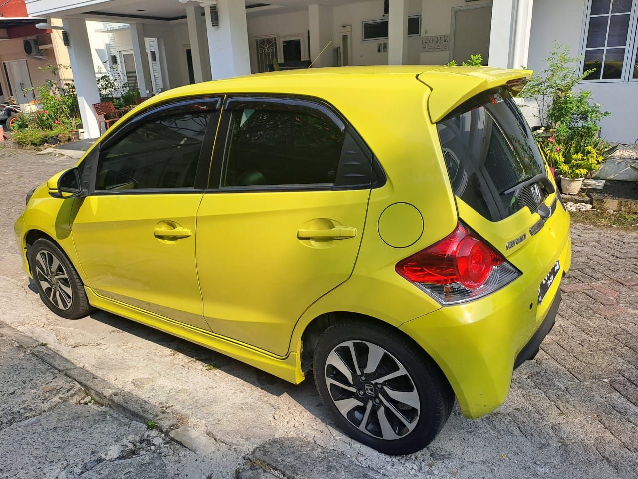 2016 Honda Brio IVTEC S 1.2L AT 2016 Honda Brio IVTEC S 1.2L AT