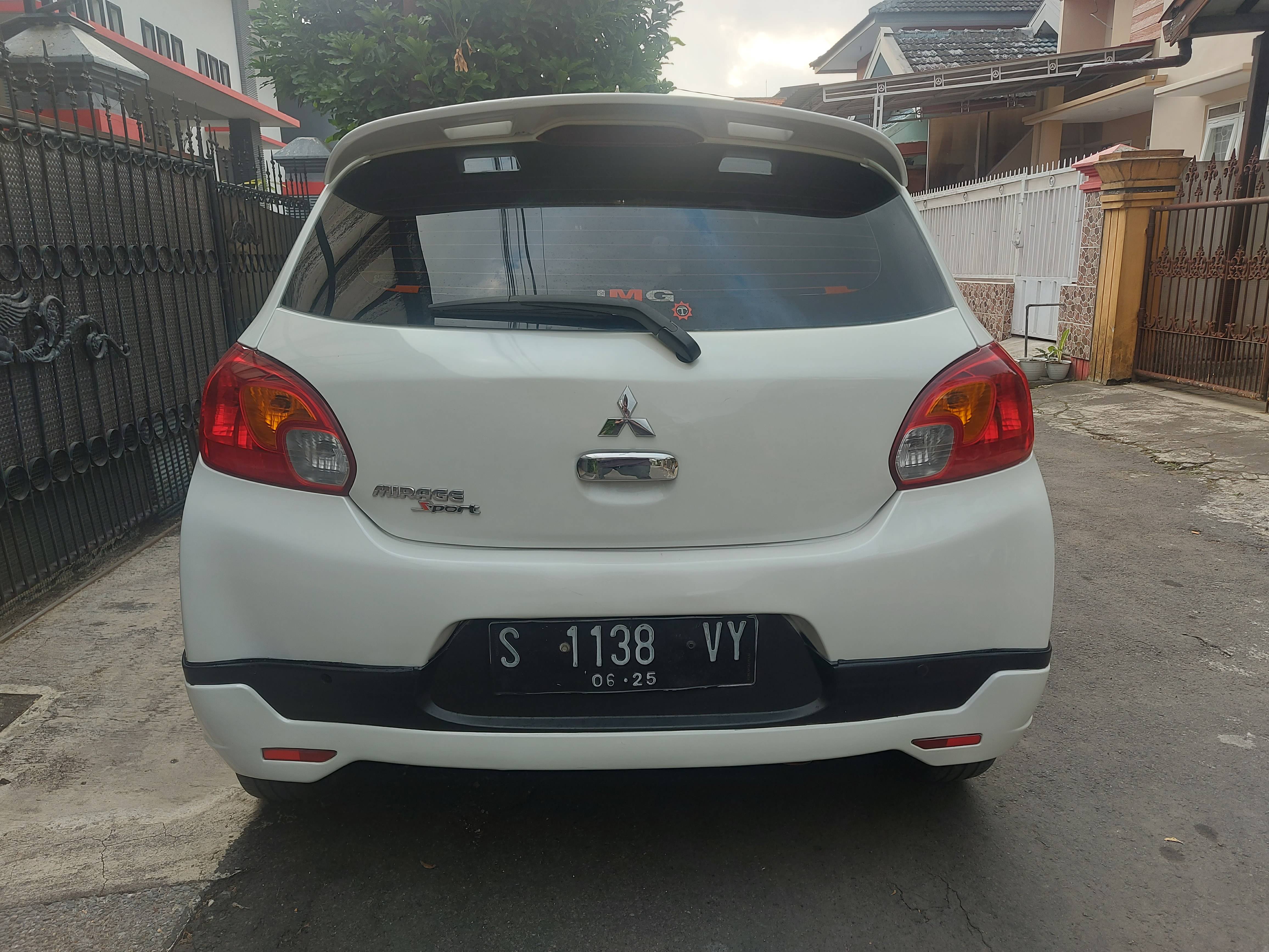 2015 Mitsubishi Mirage  GLS SPORT A/T 2015 Mitsubishi Mirage  GLS SPORT A/T