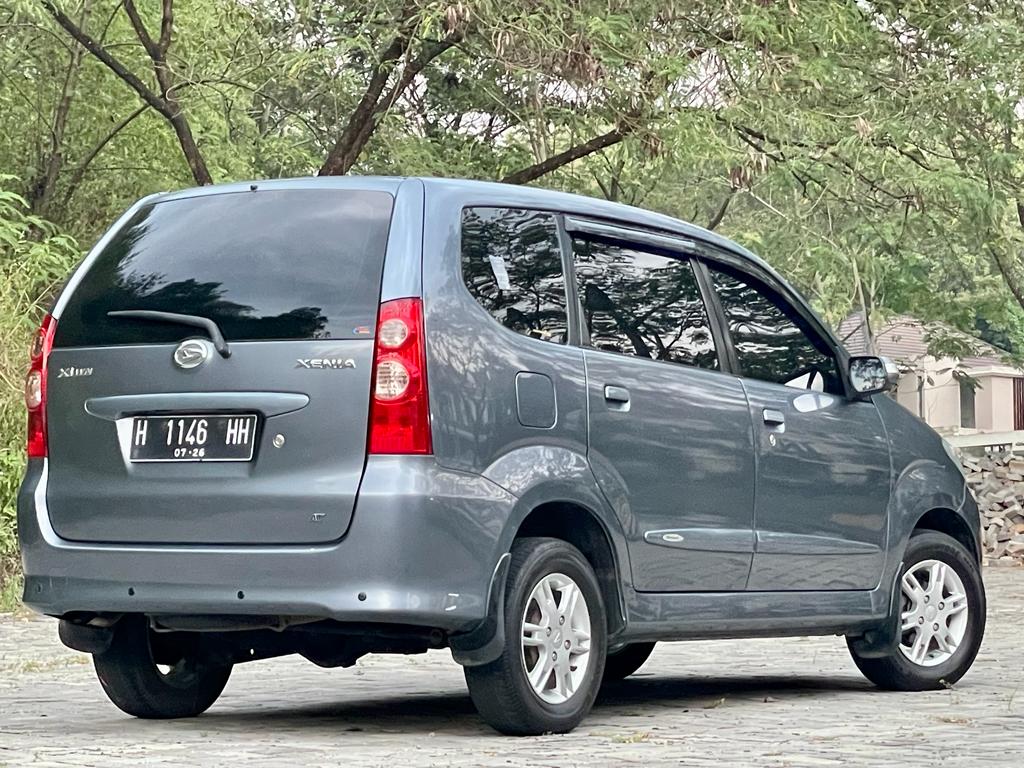 2011 Daihatsu Xenia 2011 Daihatsu Xenia