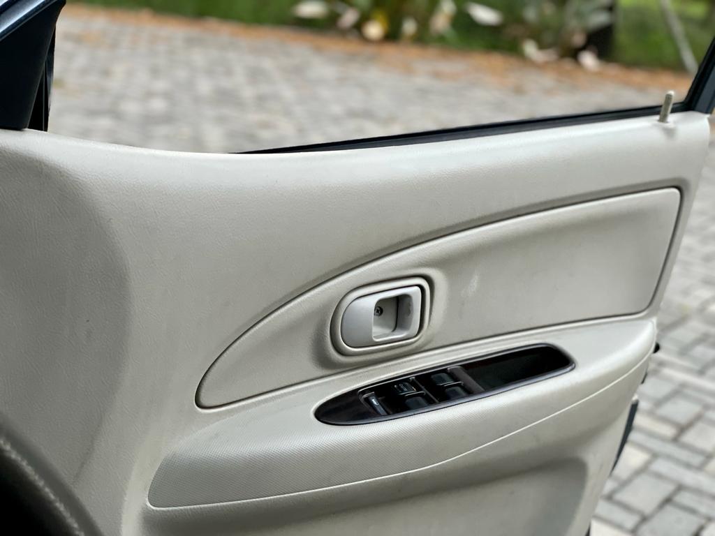 2011 Daihatsu Xenia 2011 Daihatsu Xenia