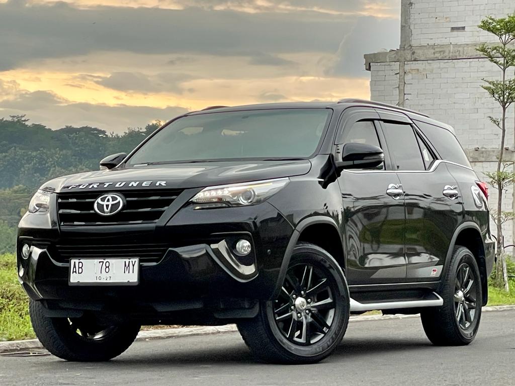 2017 Toyota Fortuner  2017 Toyota Fortuner