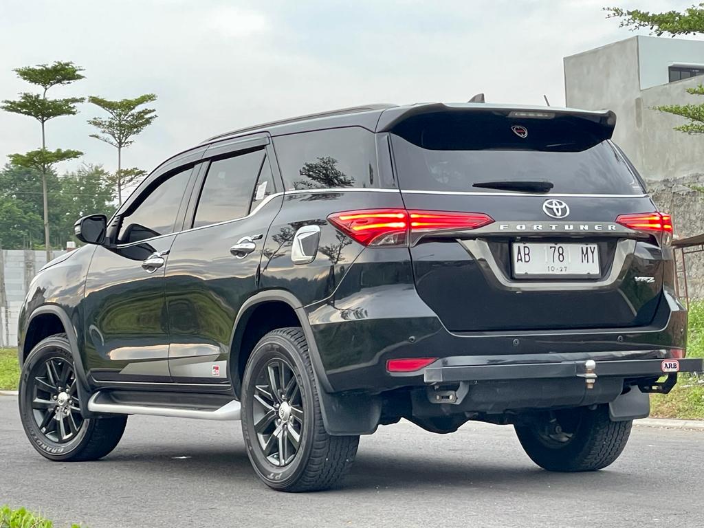 2017 Toyota Fortuner  2017 Toyota Fortuner