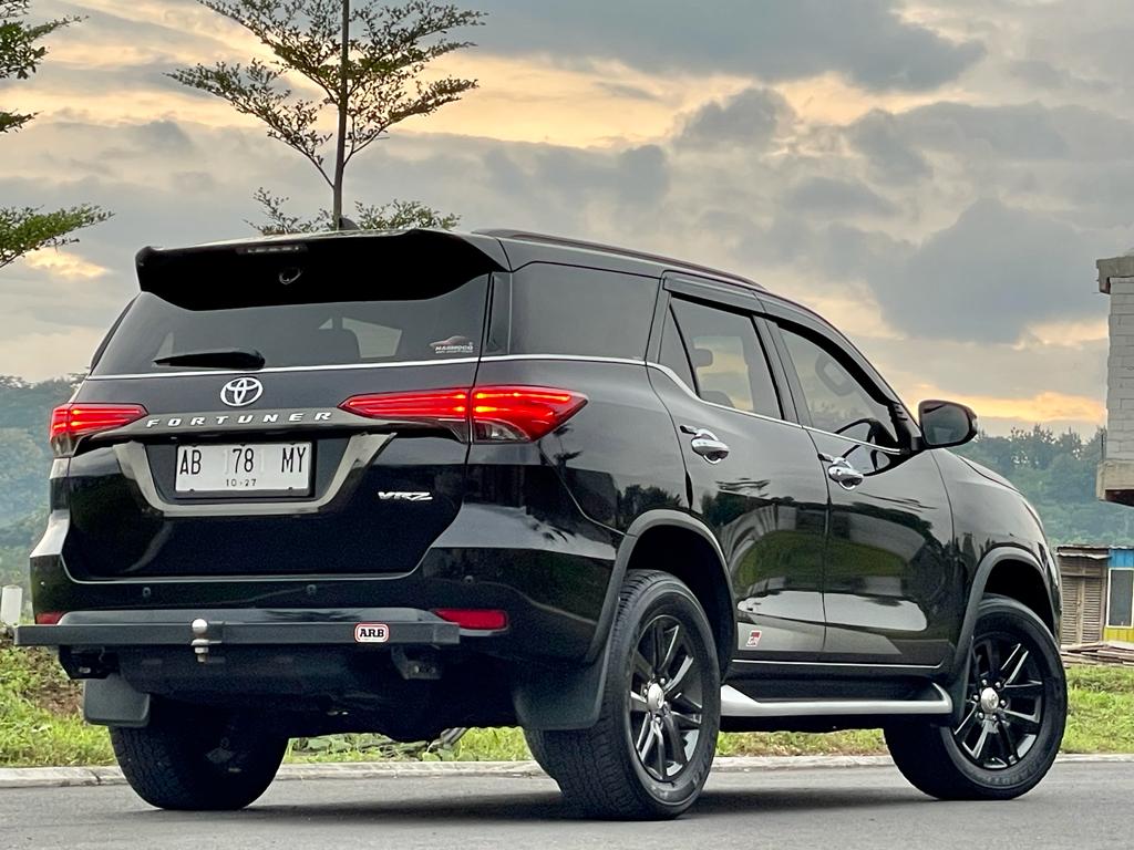 2017 Toyota Fortuner  2017 Toyota Fortuner