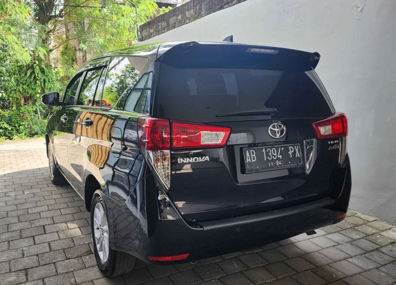 2019 Toyota Kijang Innova REBORN 2.4 G AT DIESEL 2019 Toyota Kijang Innova REBORN 2.4 G AT DIESEL