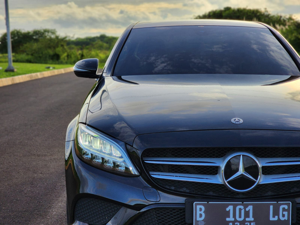 2019 Mercedes Benz C-Class Sedan 2019 Mercedes Benz C-Class Sedan