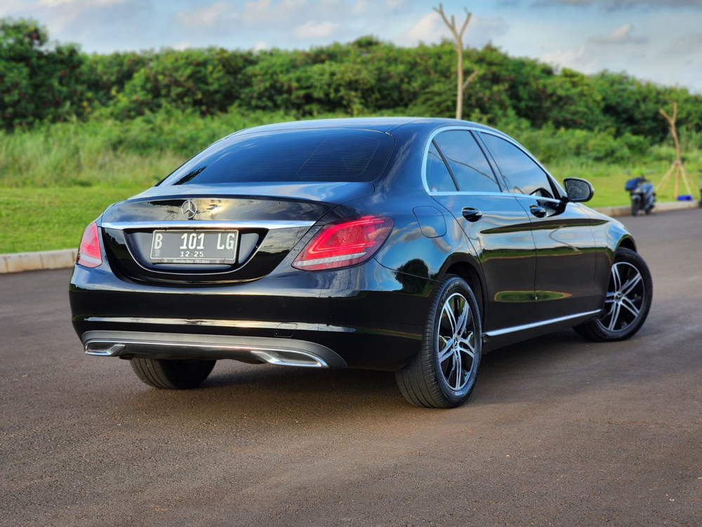 2019 Mercedes Benz C-Class Sedan 2019 Mercedes Benz C-Class Sedan