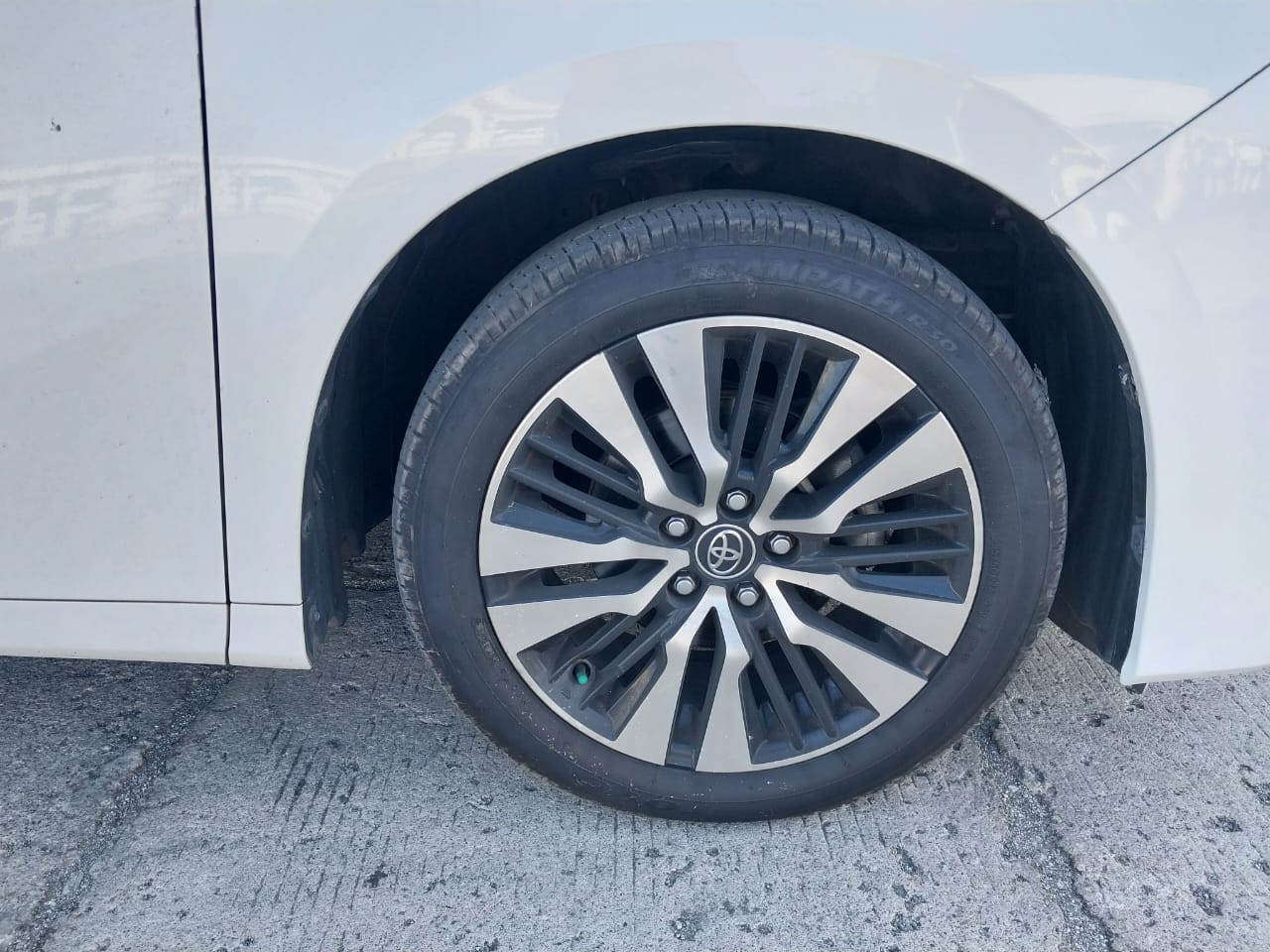 2019 Toyota Alphard 2019 Toyota Alphard