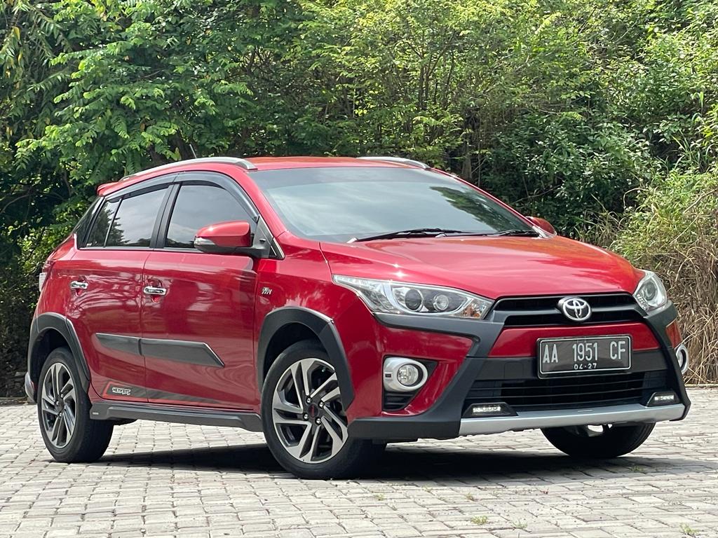 2017 Toyota Yaris Heykers 2017 Toyota Yaris Heykers