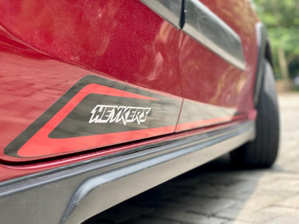 2017 Toyota Yaris Heykers 2017 Toyota Yaris Heykers