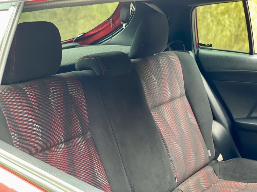 2017 Toyota Yaris Heykers 2017 Toyota Yaris Heykers