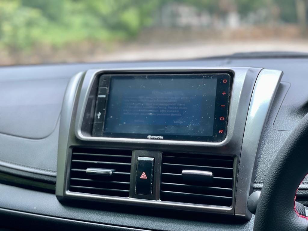 2017 Toyota Yaris Heykers 2017 Toyota Yaris Heykers