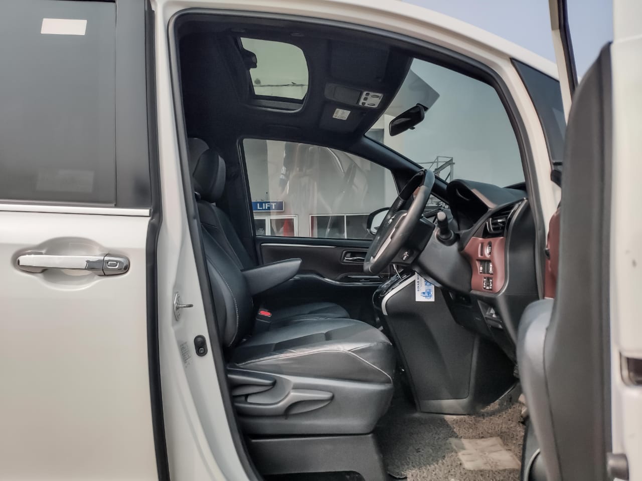 2018 Toyota Voxy 2018 Toyota Voxy