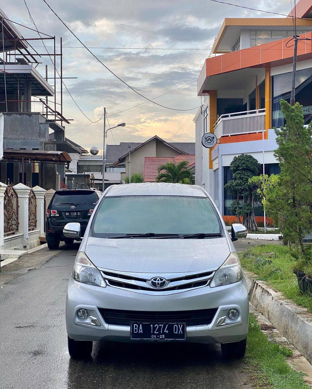 2015 Toyota Avanza VVT-i G 1.3L MT 2015 Toyota Avanza VVT-i G 1.3L MT