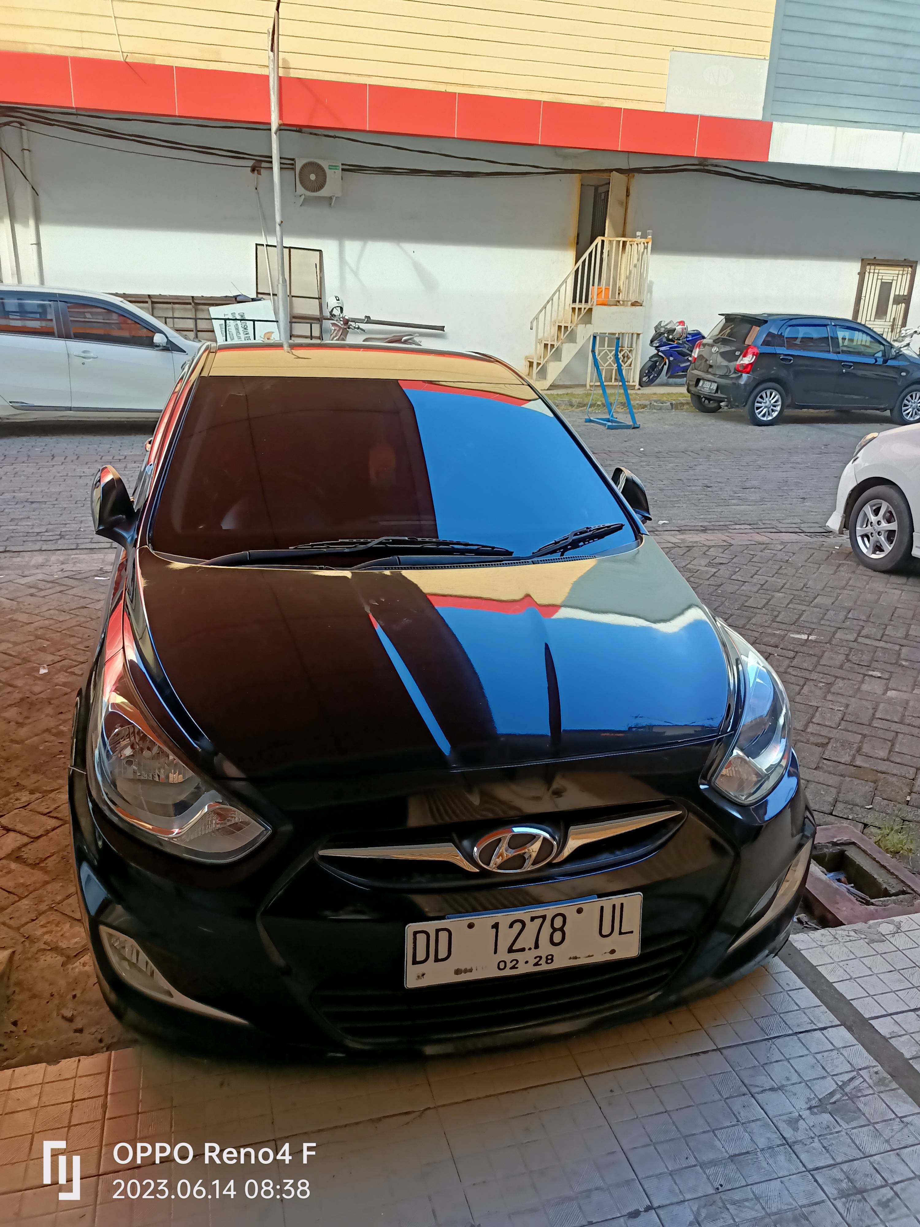2012 Hyundai Grand Avega A 1.4 MT Bekas 2012 Hyundai Grand Avega A 1.4 MT Bekas