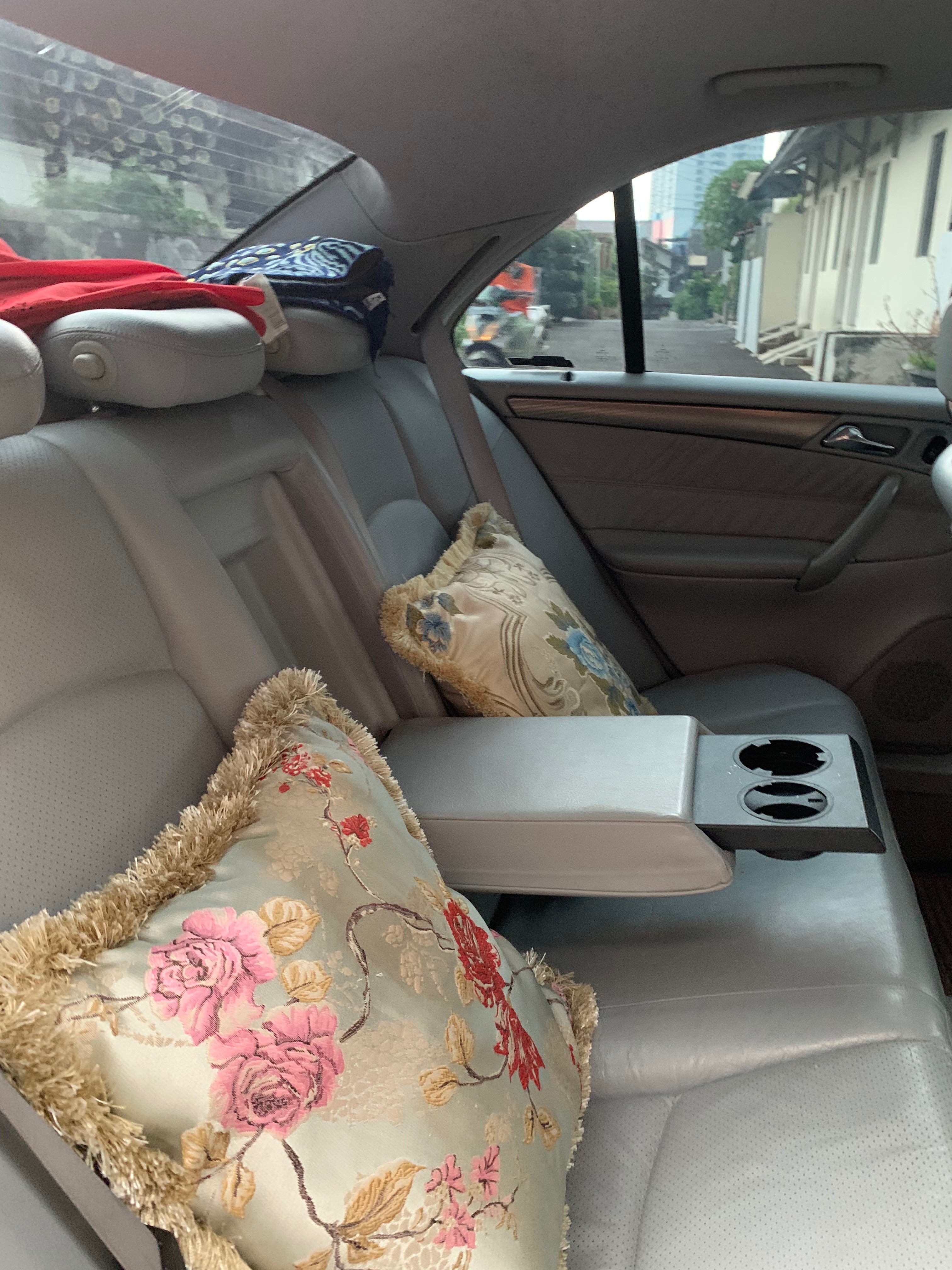 2000 Mercedes Benz C-Class  C320AT 2000 Mercedes Benz C-Class  C320AT