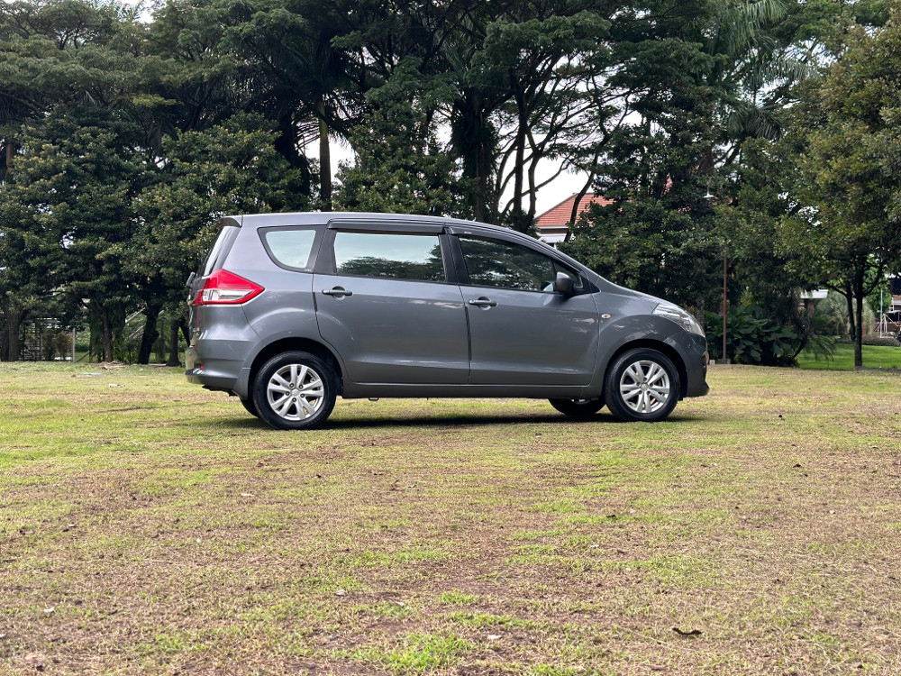 2017 Suzuki Ertiga GL DOUBLE BLOWER AT 2017 Suzuki Ertiga GL DOUBLE BLOWER AT