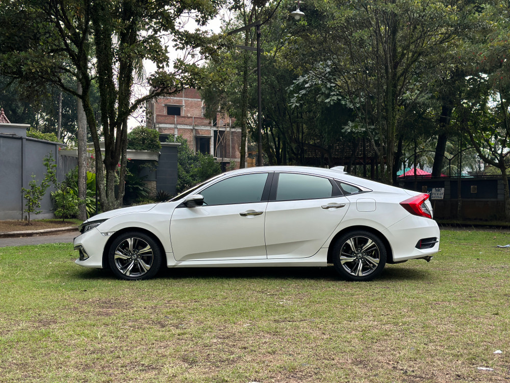 2020 Honda Civic 1.5L ES 2020 Honda Civic 1.5L ES